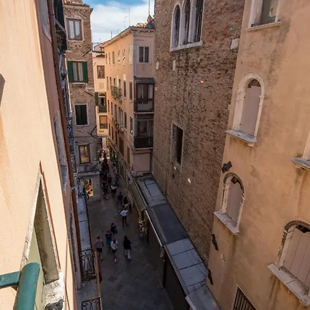 Daire San Marco Prestige With Terrace By Wonderful Italy Venedik