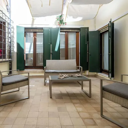 San Marco Prestige With Terrace By Wonderful Italy Appartement *