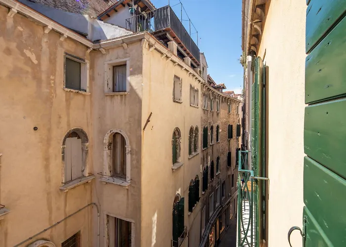 Lägenhet San Marco Prestige With Terrace By Wonderful Italy