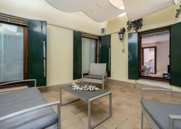 San Marco Prestige With Terrace By Wonderful Italy *